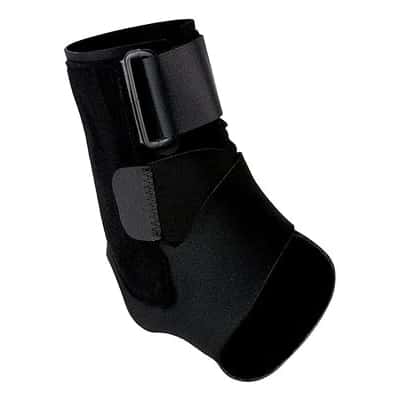 3M Futuro Sport Deluxe Ankle Stabilizer - Image 3