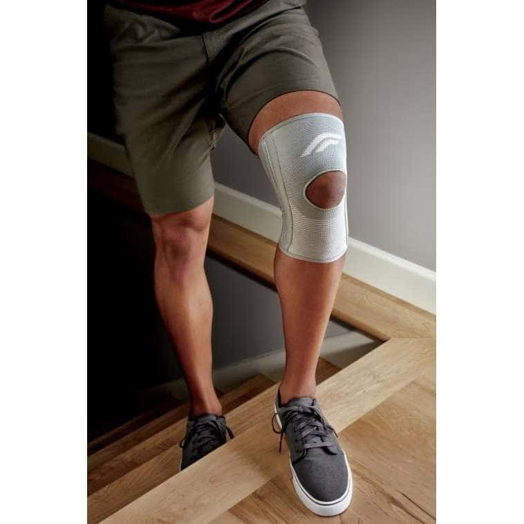 3M Futuro Compression Stabilizing Knee Support - Image 2