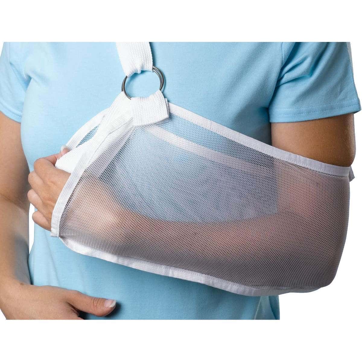 Medline Cool Mesh Arm Slings - Image 1