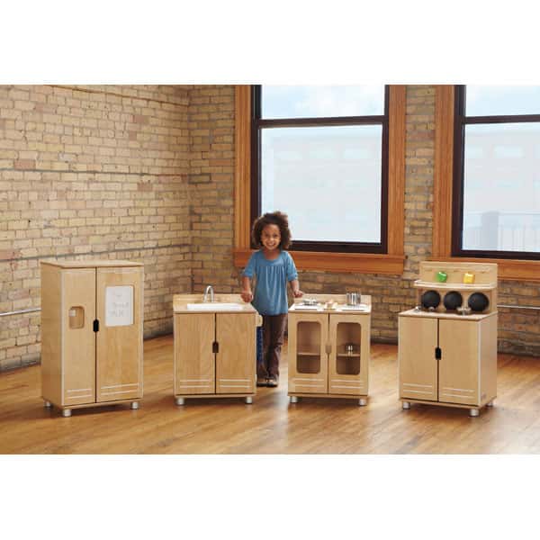 TrueModern play kitchen 4 piece set - Image 1