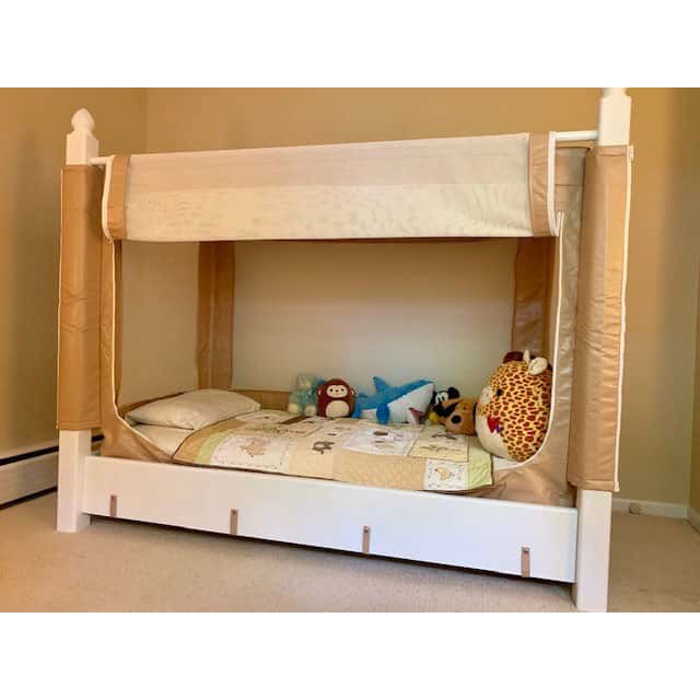 Noah’s enclosed canopy bed - Image 1
