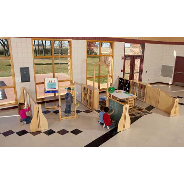 Jonti-Craft 2 station art center - Image 2