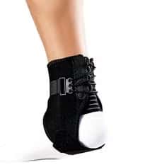 3M Ace Lace-Up Foot Ankle Brace With Side Stabilizers - Image 2