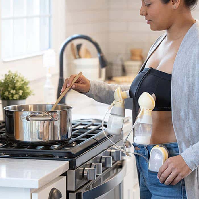 Medela Easy Expression Breast Pump Bustier - Image 3