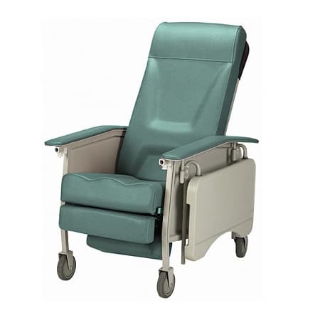 Invacare deluxe three position recliner geri chair - Image 1