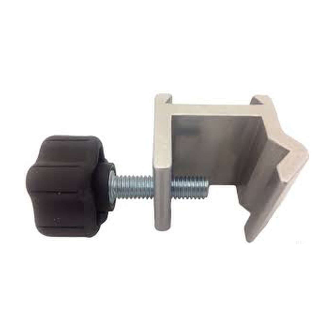 Monet Medical Reconditioned Pump Pole Clamp