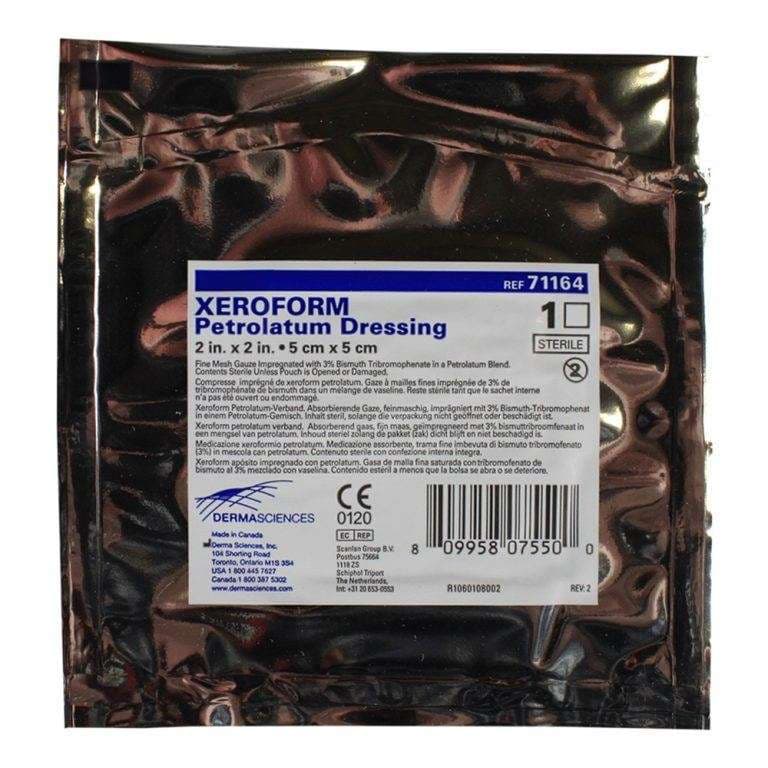 Derma Sciences Impregnated Non Adherent Xeroform Gauze, Latex-free 2" x 2" - Box of 25 - Image 1
