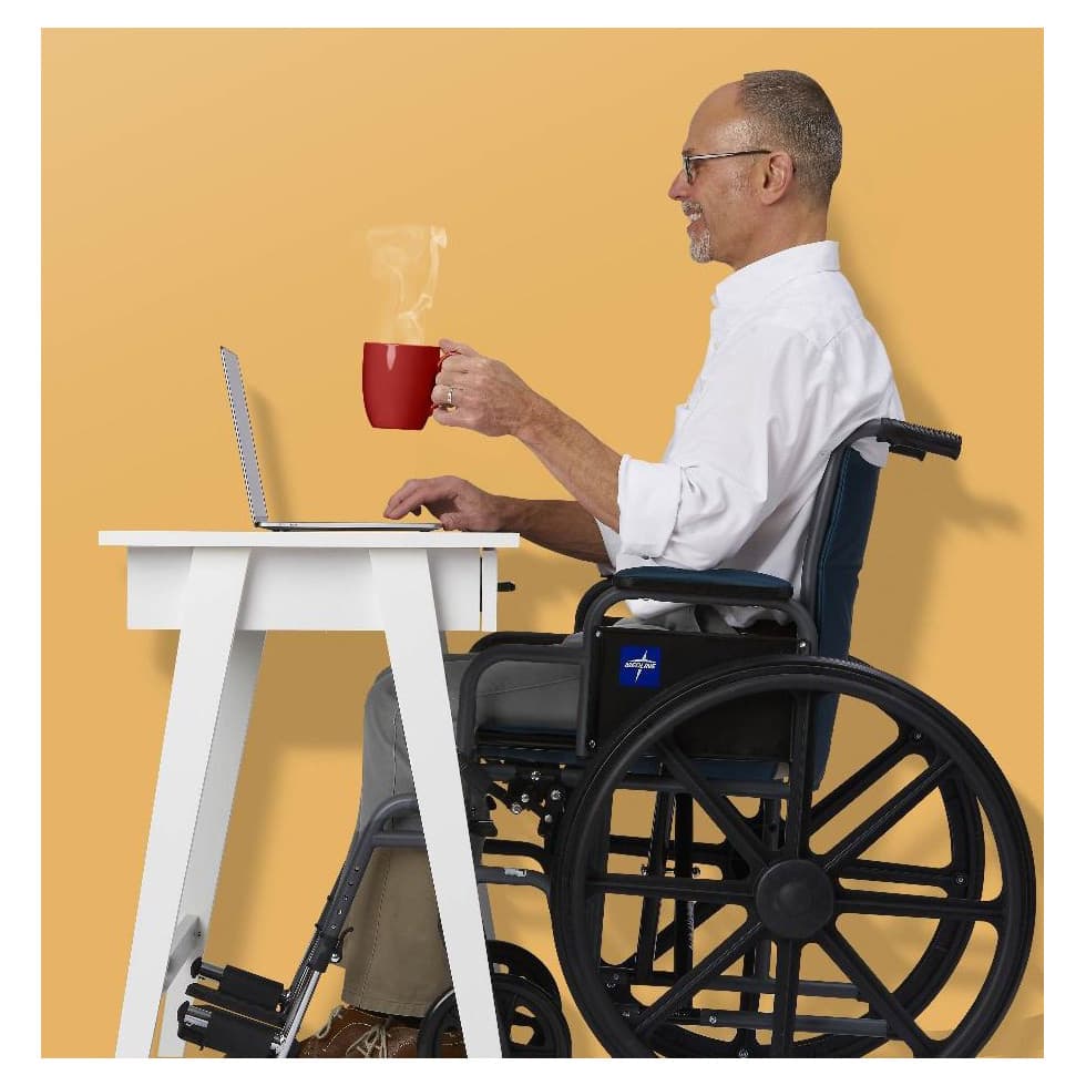 Medline K1 Basic Lightweight Wheelchair - Image 6