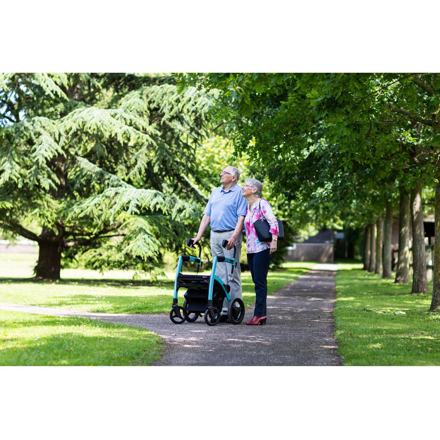 Rollz Motion 2.1 Rollator and Wheelchair - Image 5